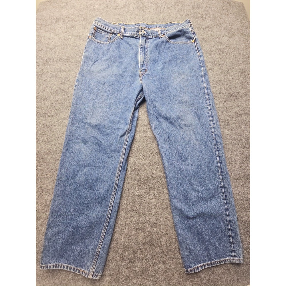 Levis 550 Jeans Men 42x32 (40x31) Straight Leg Medium Wash
